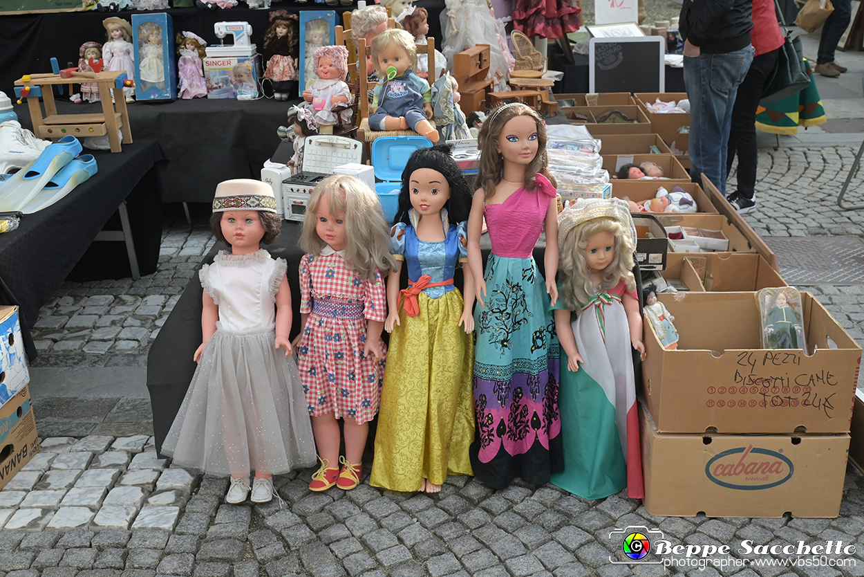 VBS_6608 - Mercatino dell'Antiquariato e dell'Hobbismo - Ottobre 2023.jpg